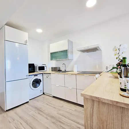 Aa Guest - Rubi Front Sea Views Eco Apartment