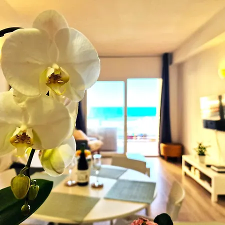 Aa Guest - Rubi Front Sea Views Eco Apartment