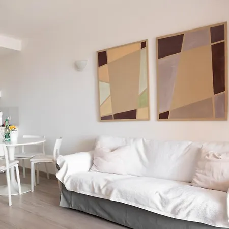 Апартаменты Aa Guest - Rubi Front Sea Views Eco Фуэнхирола