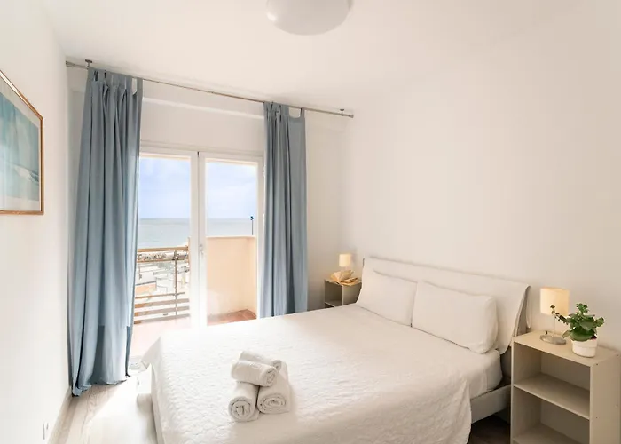 Aa Guest - Rubi Front Sea Views Eco Apartment