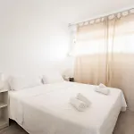 Aa Guest - Rubi Front Sea Views Eco Апартаменти *